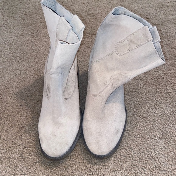 OTBT Sandpiper Booties - Picture 6 of 9